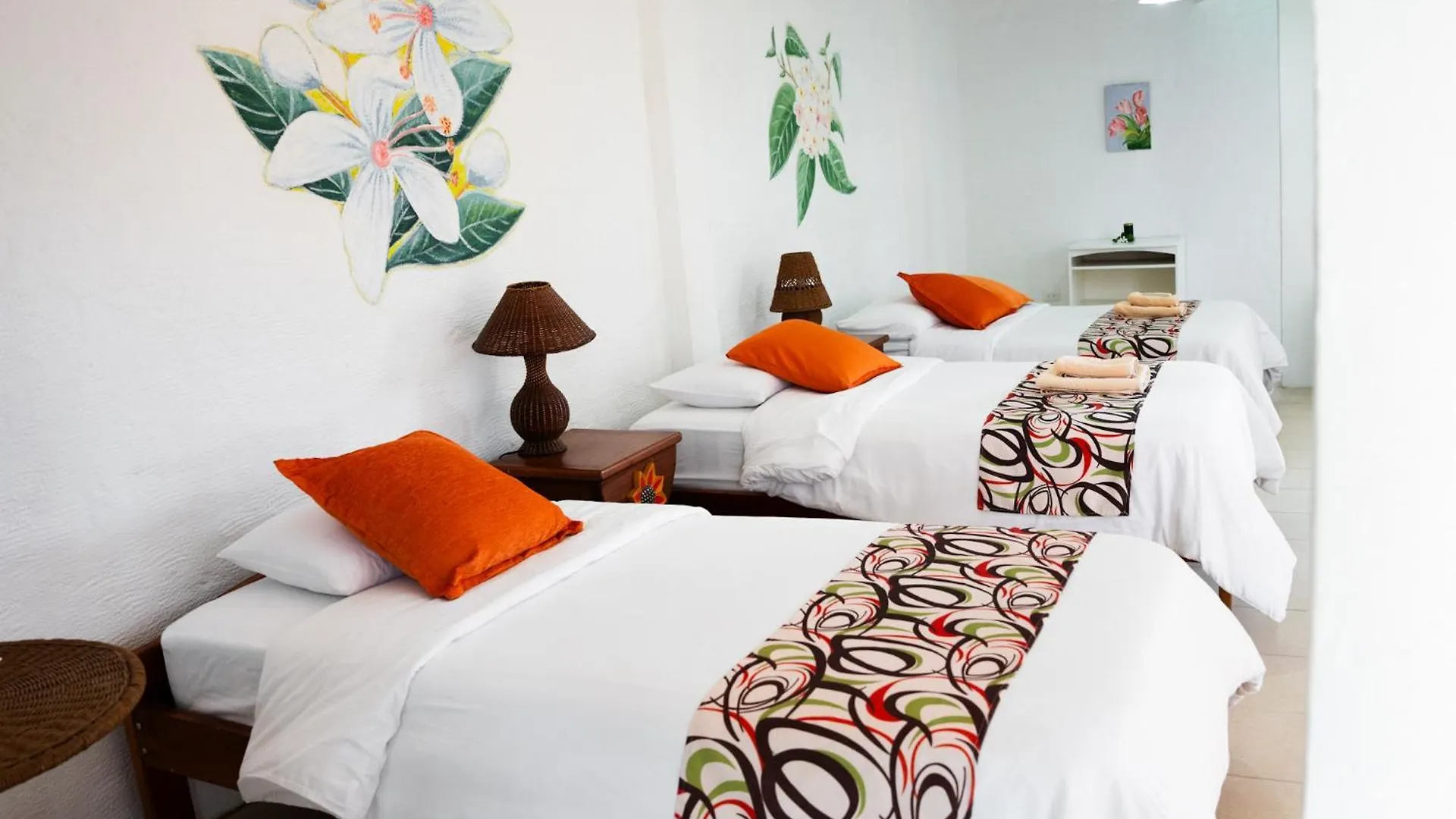 Hotel Miconia Puerto Baquerizo Moreno 4*,