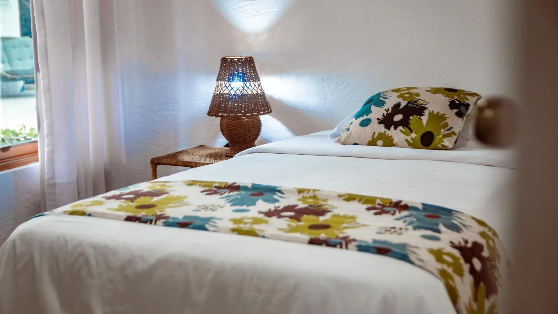 Hotel Miconia Puerto Baquerizo Moreno 4*,